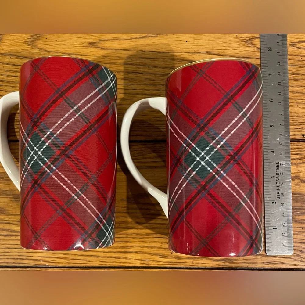 Excellent Used Condition Williams Sonoma Red Tartan Tall Mugs (set of 2)